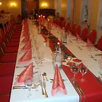 Hotel Larat
