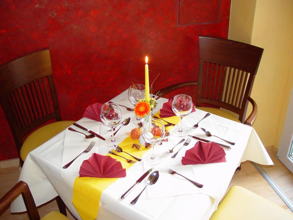 Larat Hotel 3*